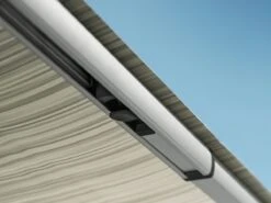 Thule Omnistor 1200 550 Sapphire Blue Sackmarkise 14 Thule Omnistor 1200 550 Sapphire Blue Sackmarkise -Fiammativ Verkaufe 377201 377201 images other thuleomnistor1200 buckle1 2 ecommerce 6